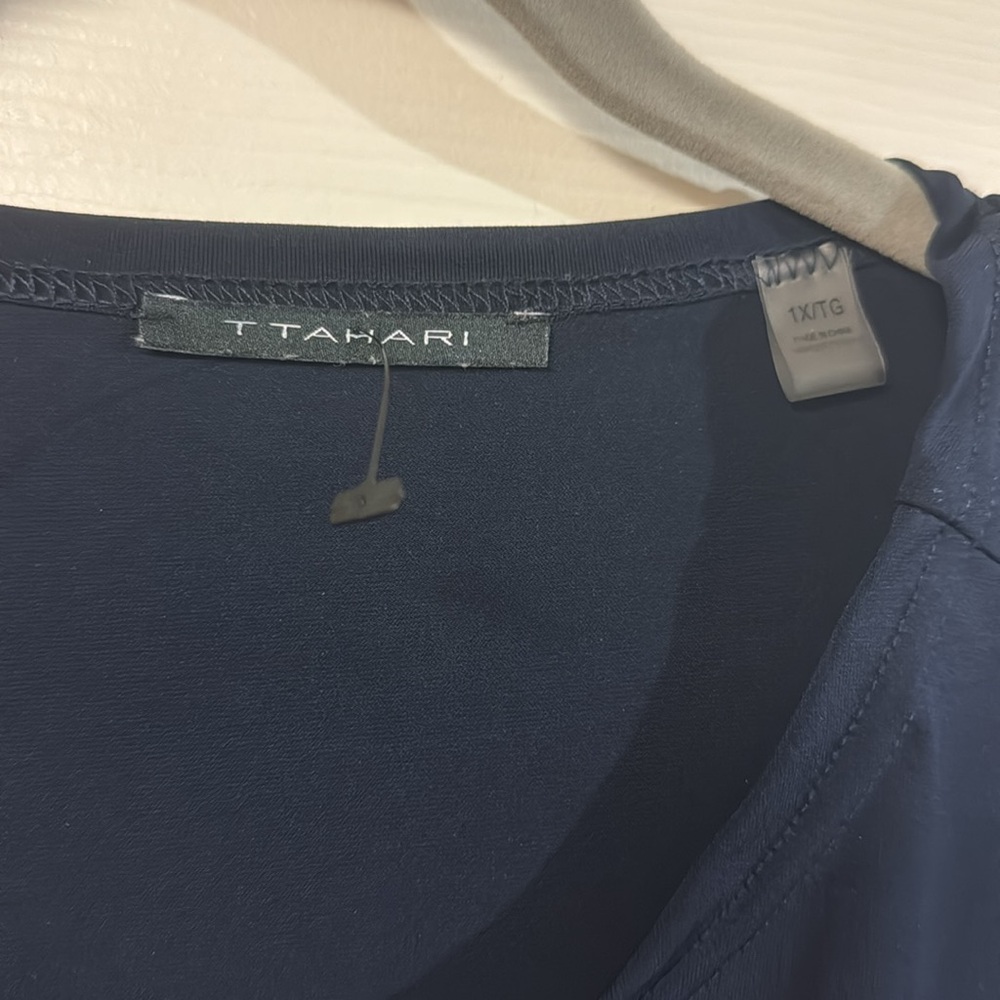 NWOT Tahari navy blue 3/4 sleeve crew neck business casual long tunic top 1X - Picture 6 of 9